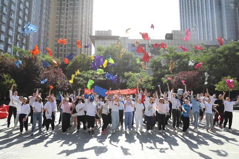 燃起來(lái)！趣味運(yùn)動(dòng)會(huì)火熱來(lái)襲——生態(tài)水泥公司第一屆“華山杯”職工趣味健身運(yùn)動(dòng)會(huì)圓滿舉行