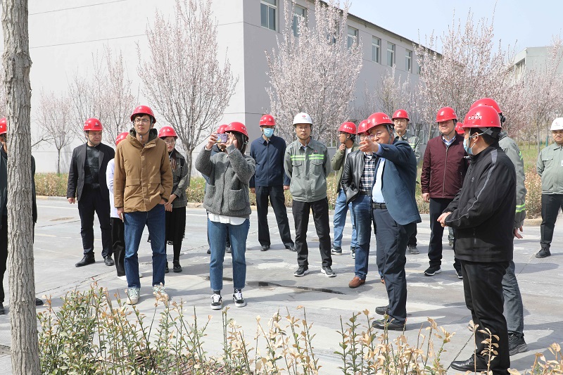 黃陵公司開展重污染天氣重點行業(yè)績效引領性企業(yè)省級審核評級工作